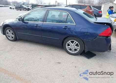 2007 Honda Accord 2.4 Ex from USA, damaged, VIN 1HGCM56827A220869